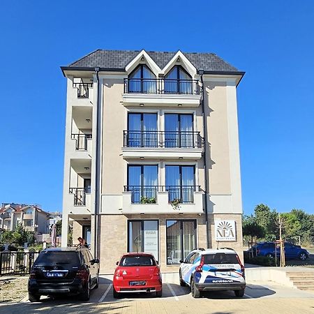 Nea Apartments Ahtopol Esterno foto