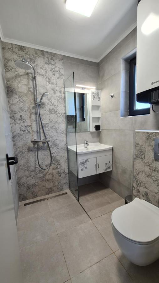 Nea Apartments Ahtopol Esterno foto
