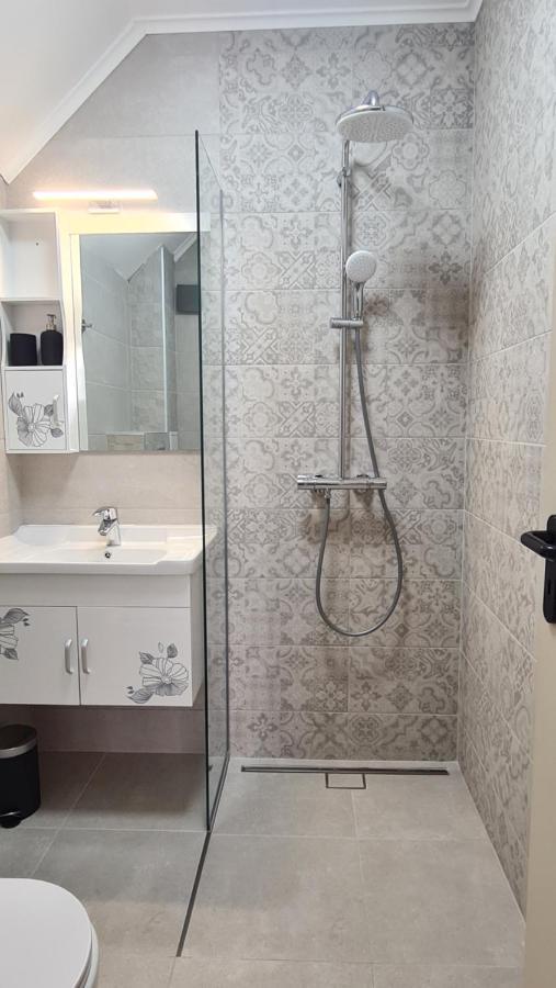 Nea Apartments Ahtopol Esterno foto
